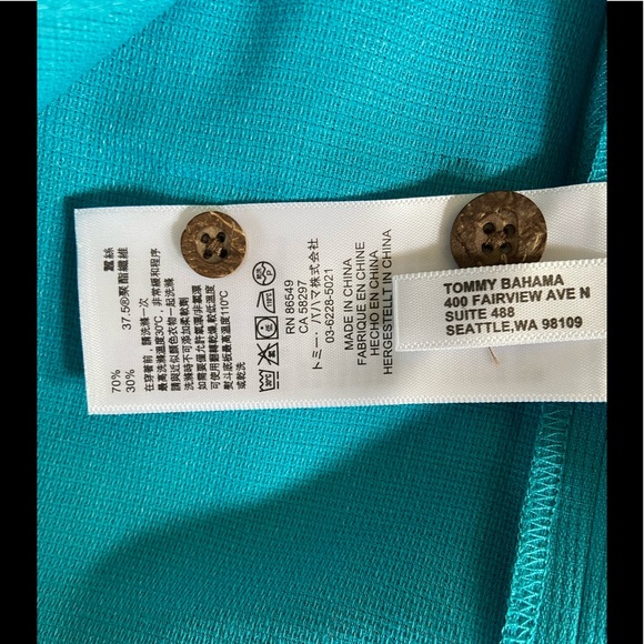 NEW Tommy Bahama Men’s Royal Bermuda Camp Shirt Riviera Azure Size L - Picture 9 of 10